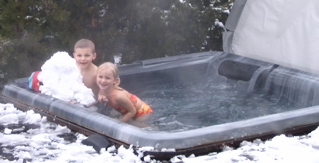 yakima2006snowtubbing.jpg